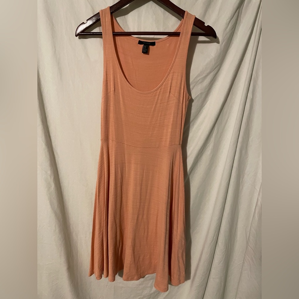 PEACH DRESS SIZE MEDIUM